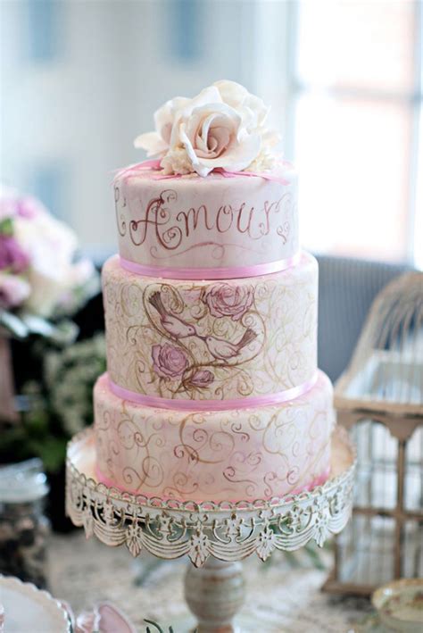 Hand Painted Wedding Cakes That Will Inspire You