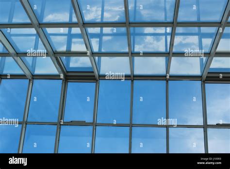 Skylight Floor Panel Hi Res Stock Photography And Images Alamy