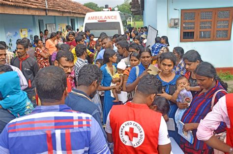 sri lanka red cross society continues to provide support to the people affected by recent floods