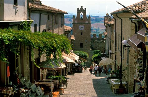 This Town Is The Best Medieval Town In Italy But It Has An Infernal Past