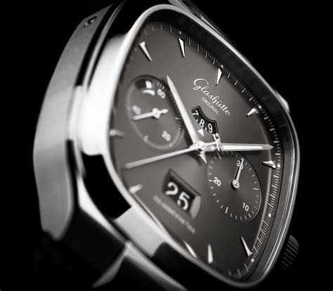 Swiss Design Watches Glashutte Original Seventies Chronograph Panorama