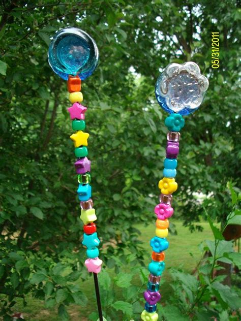 Handmade Decorative Glass And Beaded Garden Flower Pot Picks