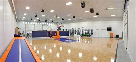Basketball Court In A Pole Barn 1000 In 2020 Pole Barn Barn
