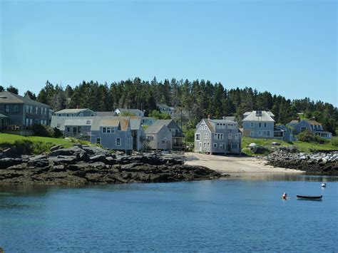 Monhegan Island Maine Find The Fish House Restaurant At The Cove And