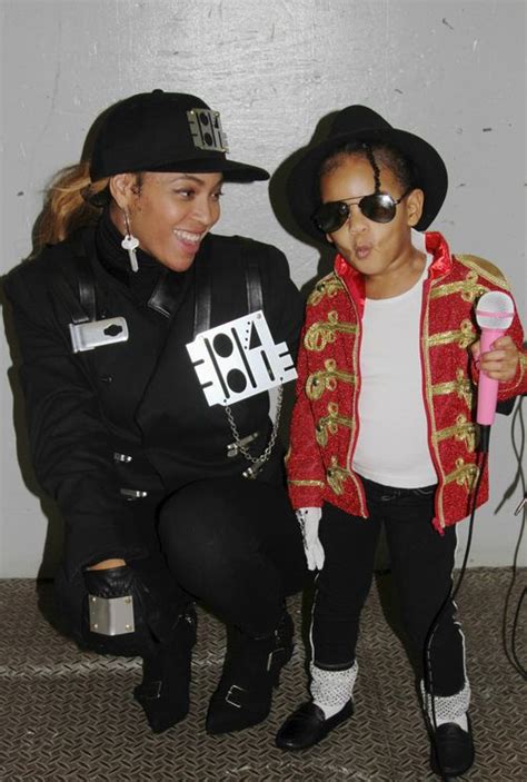 Beyonce And Blue Ivy As Janet And Michael Jackson Beyonce E Jay Z Beyonce Queen Beyonce Knowles