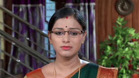 Karuthamuthu Watch Episode 220 Bala Gets Shattered On Disney Hotstar