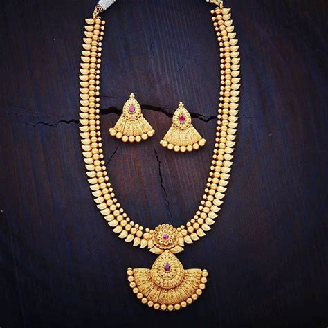 Latest Gold Necklace Designs In 30 Grams With Price