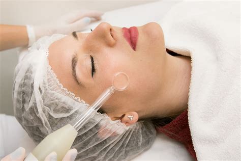 Limpeza De Pele Detox Estética Facial Chez Elle Estética E Laser
