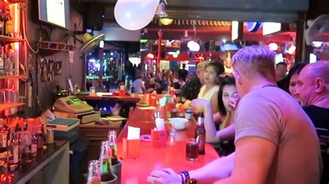 Chiang Mai Nightlife A Night Out In The Lady Bars เนื้อหาล่าสุด