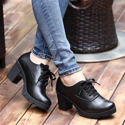 the new leather shoes ladies leisure toe cap layer of leather shoes and fashion shoes women s s