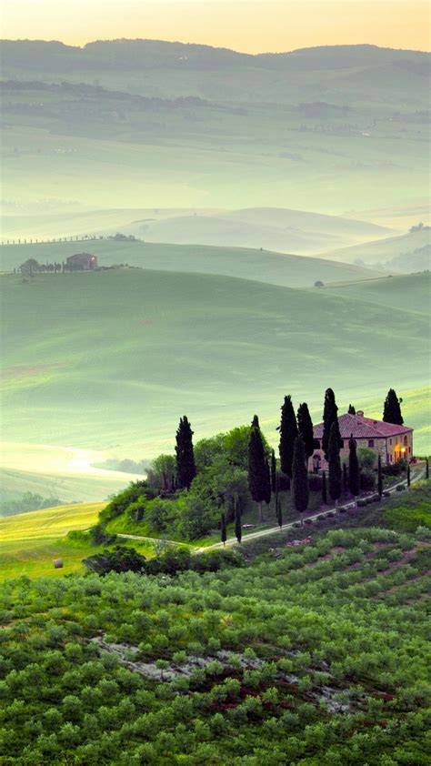 Wallpaper Tuscany 4k Hd Wallpaper Italy Hills Meadows House Fog