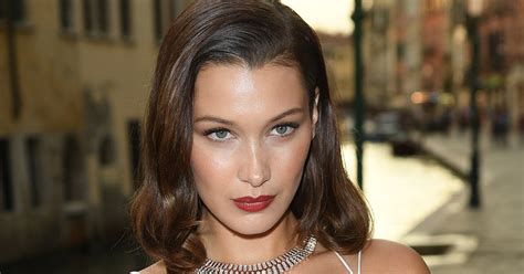 With her millions of instagram followers, multiple modelling campaigns and huge millennial fanbase, there's no denying that bella hadid is an influential figure in the world of. Bella Hadid Just Cut Her Hair Even Shorter | Teen Vogue