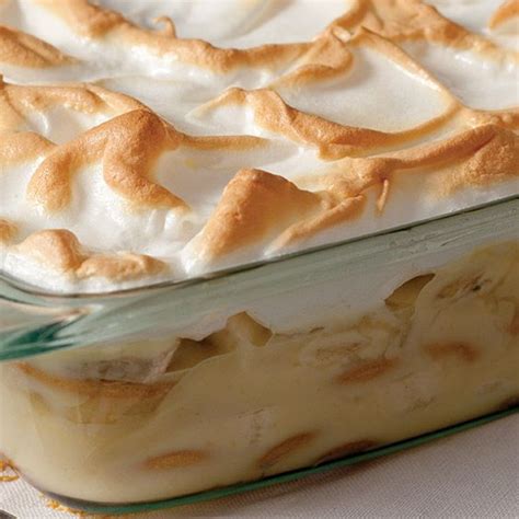 For crust, mix crushed graham crackers and 1 stick of butter. banana cream pie recipe paula deen