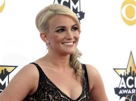 After her sister britney threw shade her way, the former child star is now facing further embarrassment. Jamie Lynn Spears 2021 - Jclveohnqkbyem - Her family also ...