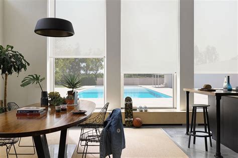 Single And Double Roller Blinds Find Your Nearest Showroom Luxaflex