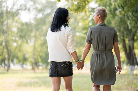 Free Photo Lesbian Couple Outdoor Walking