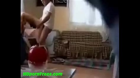 He Takes Advantage Of The Lack Of A Limit In The House And Enters To Fuck His Raging Step Sister