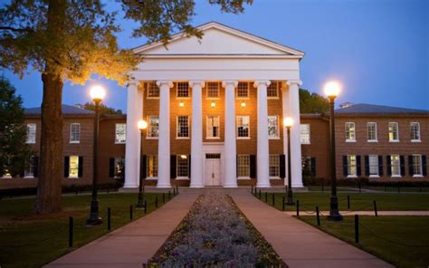20 Reasons Why Ole Miss Is The Absolute Best Society19