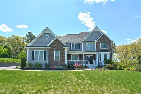 House Wrentham In Wrentham Massachusetts United States For Sale