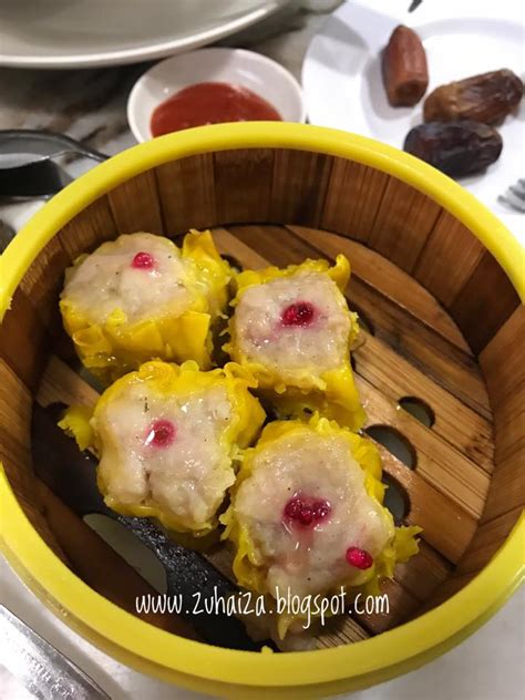 Dan juga masih banyak lagi varian resep dimsum enak dan lembut lainnya! zuhaiza.blogspot.com: Resepi kesukaan Dumpling,Dim Sum