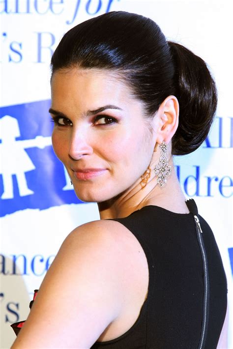 Angie Harmon Photo Angie Alliance For Childrens Rights Annual