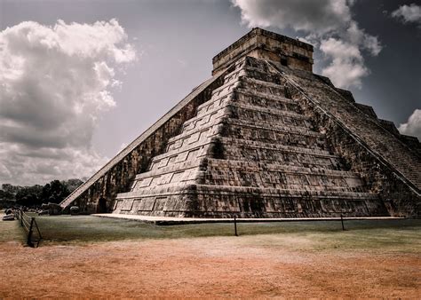 Ancient Mayan Architecture Temples And Palaces