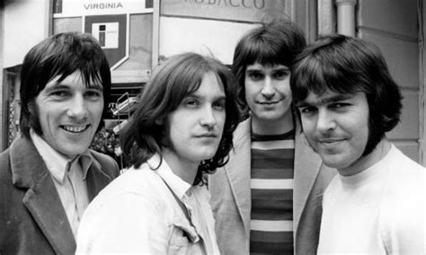 Kinks 1969 Epic Chimes With Britains Mood Today Says Singer Ray Davies Flipboard