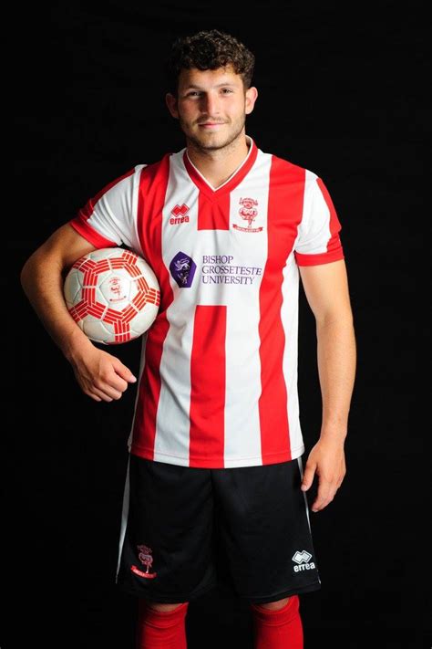 Home shop lincoln city lincoln city official kit. Lincoln City 16/17 Errea Home and Away Kits | 16/17 Kits ...