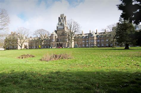 Jamea Al Kauthar Islamic College © David Dixon Geograph Britain And Ireland