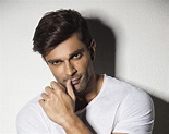 Karan Singh Grover to perform on stage for the first time!
