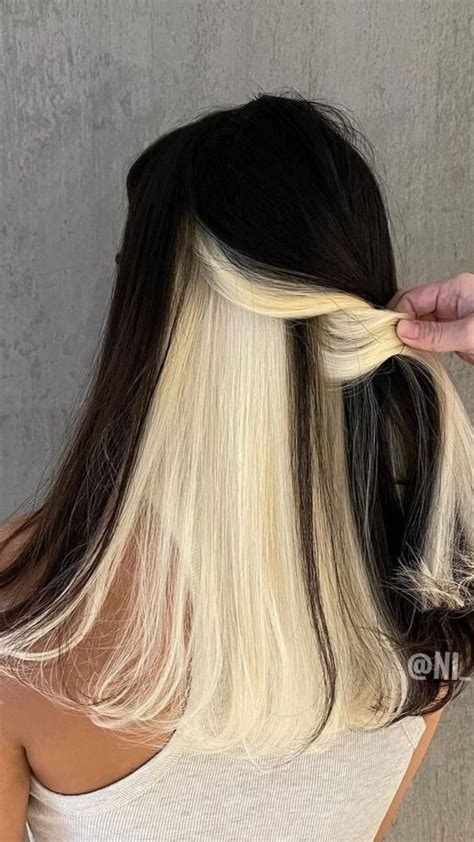 Best Peekaboo Hair Color Ideas And Trending Styles In 2021 Old