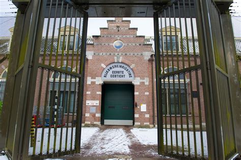 The Dutch Prison Crisis A Shortage Of Prisoners Bbc News