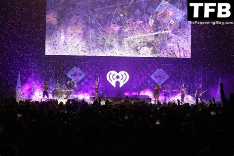 Doja Cat Performs During Iheartradio 1061 Kiss Fms Jingle Ball 2021