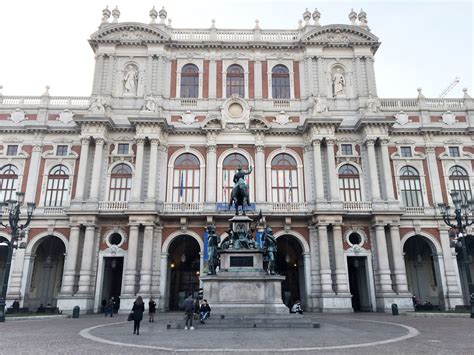 Torino, zoals de stad in het italiaans heet, is de hoofdstad van de regio piëmont. Citytrip naar het mooie Turijn - MetDanique ...