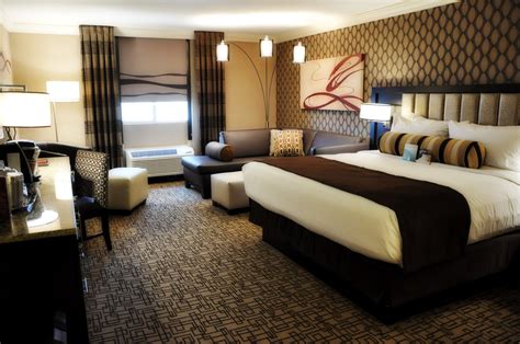 15 Million Renovation Completed At The Golden Nugget Las Vegas