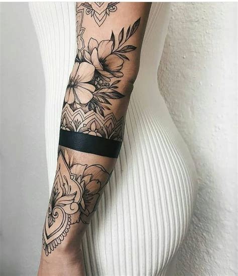 Flowers And Armband Tattoo Tattoo Designs For Women