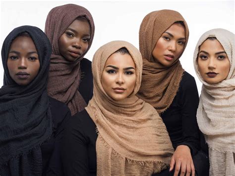 Muslim Blogger Launches Range Of Hijabs To Suit All Skin Tones The Independent The Independent