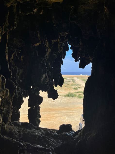Fontein Caves In Aruba Explore The Ocean View