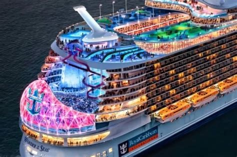 Worlds Largest Cruise Ship To Sail In 2022 Features First Living Park