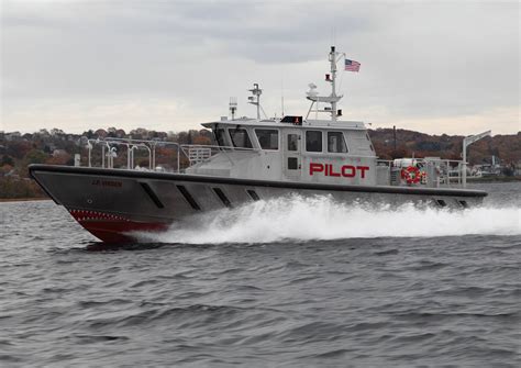 Gladding Hearn Delivers Pilot Boat To Delaware Pilots