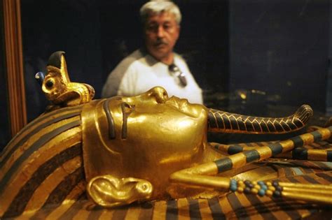Experts Doubt Claims Of Hidden Chambers In King Tuts Tomb