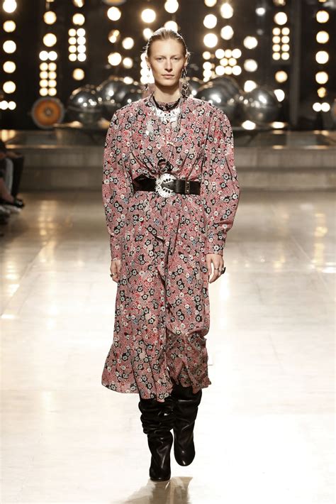 2019 (mmxix) was a common year starting on tuesday of the gregorian calendar, the 2019th year of the common era (ce) and anno domini (ad) designations, the 19th year of the 3rd millennium. ISABEL MARANT FALL WINTER 2019 WOMEN'S COLLECTION | The ...
