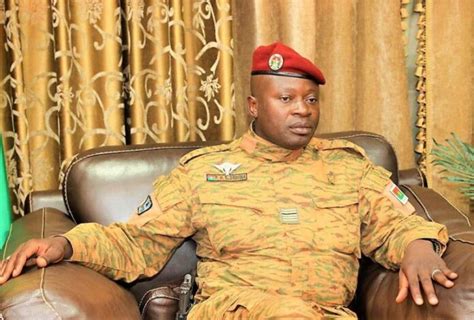 Burkina Faso Renversé Le Lt Col Paul Henri Sandaogo Damiba Veut