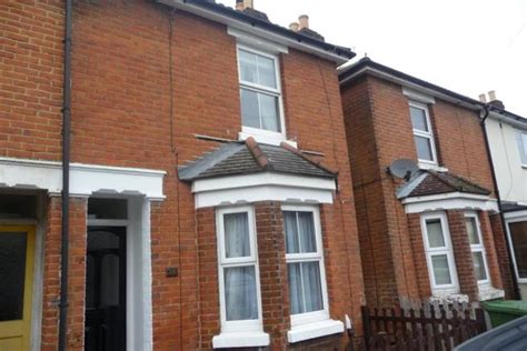 2 Bedroom House To Rent In Southampton Percy Road Unfurnished So16