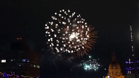 Edmonton New Year Eves Fireworks 2020 Youtube