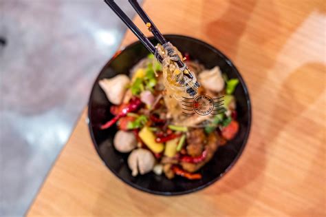 It covers the field adjacent to fort cornwallis, known locally as the padang, and the seaside promenade along the edge of the field. Chongqing Stir Fried Hot Pot @ 无辣不欢 Mala Xiang Guo, The ...