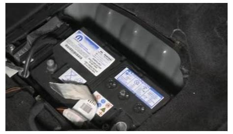 battery location 2014 jeep grand cherokee