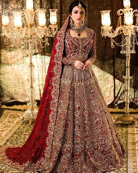 Pakistani Wedding Wear Maroon Blouse Lehenga Self Dupatta