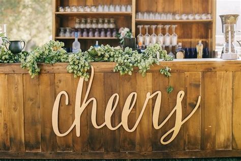 Rustic bar | Wedding & Party Ideas | 100 Layer Cake