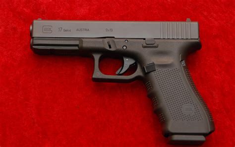 Glock 17 Gen 4 Wallpapers Images Photos Pictures Backgrounds | Free